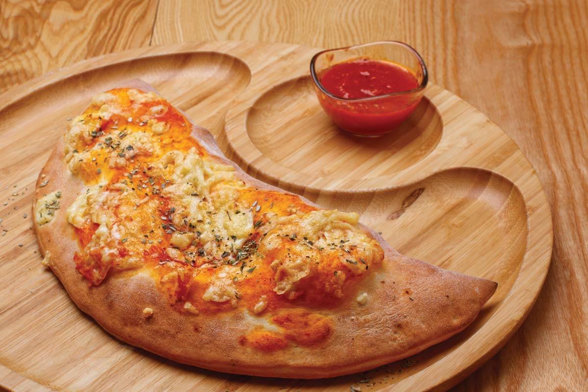 3O7A4865-1-1.jpg Calzone - Image 1